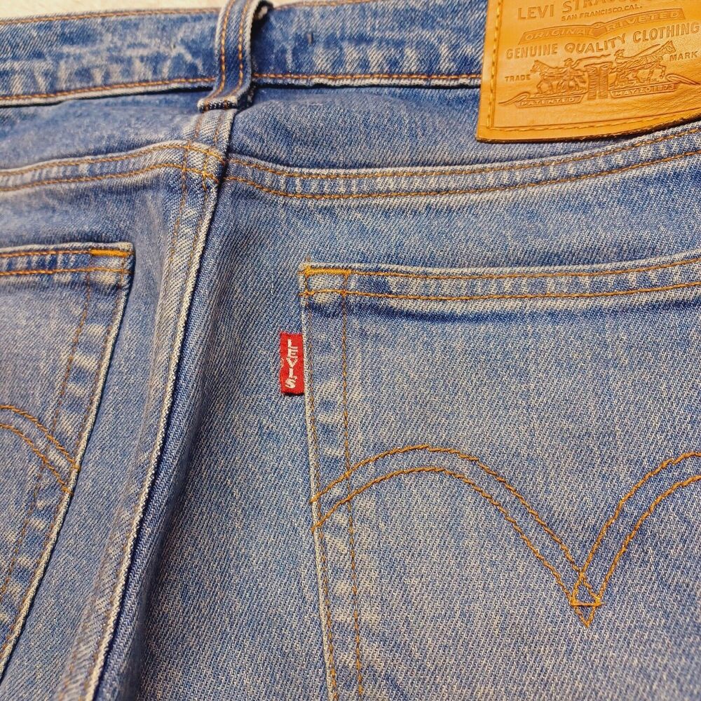 Levi's Premium Big E Wedgie Straight Buttonfly Jeans Women's Size 25 - Picture 13 of 13